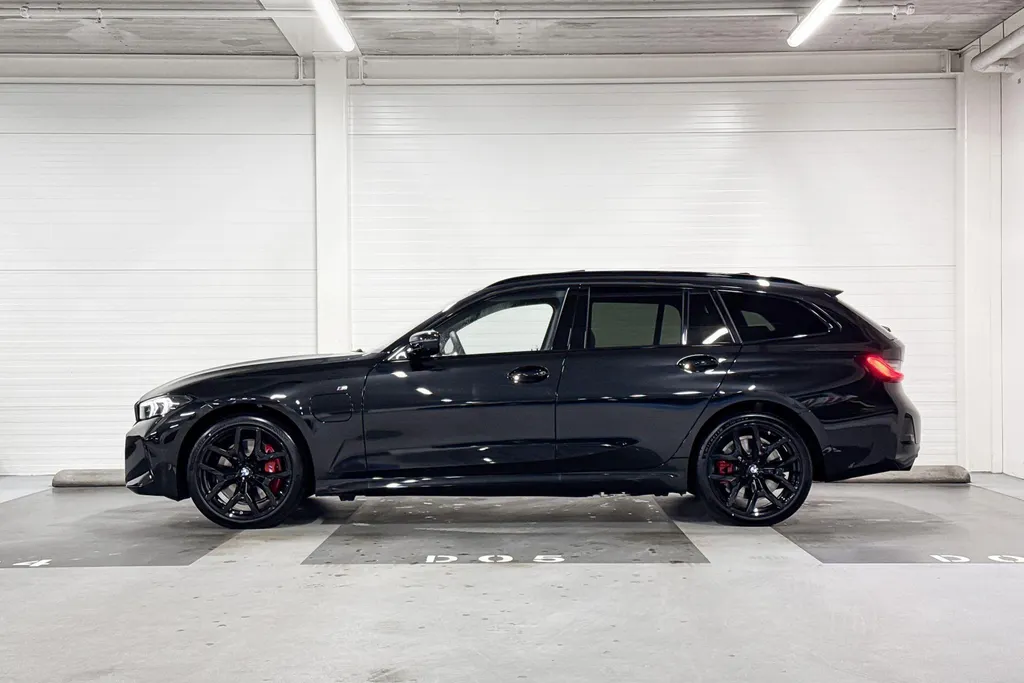 BMW 3 Serie Touring 330e