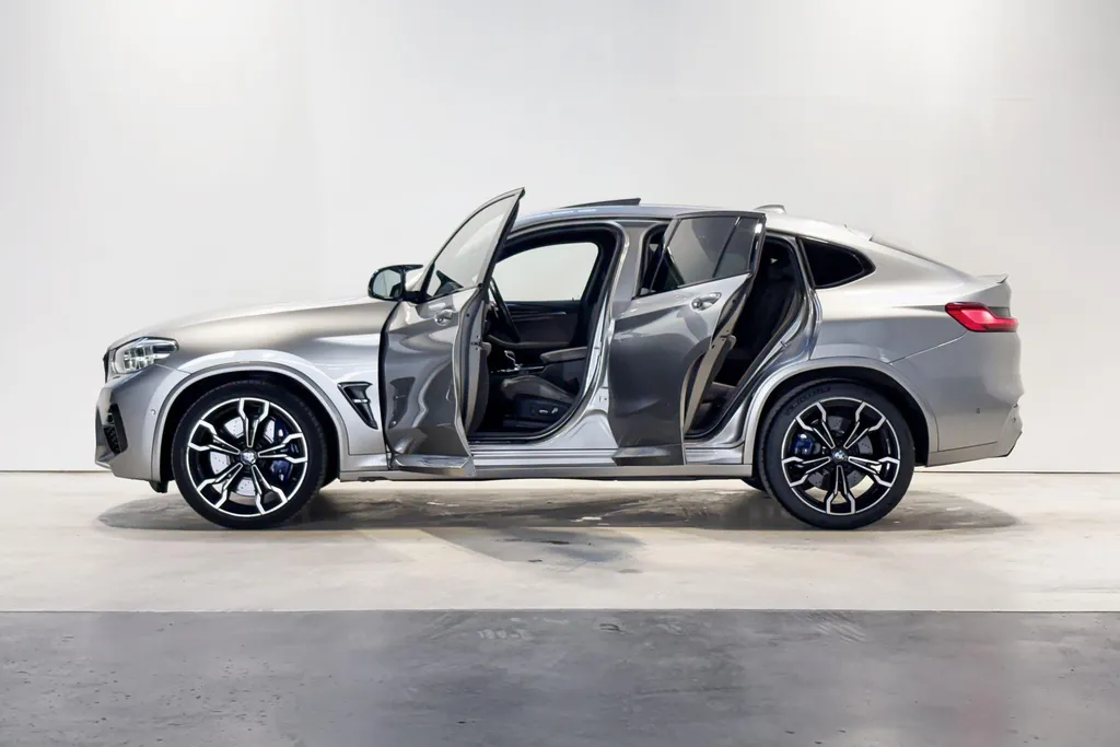 BMW X4 M Competition Package