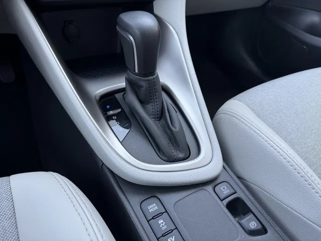 Toyota Yaris 1.5 Hybrid Executive | JBl | HUD | PDC V+A