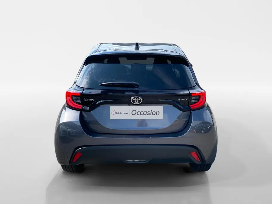 Toyota Yaris 1.5 Hybrid 115 automaat Comfort NIEUW | Digitaal cockpit | Full LED koplampen | 16' lm velgen | cruise control | etc.
