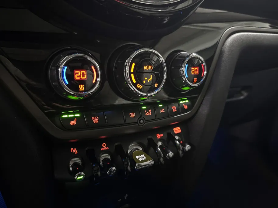 MINI Countryman Cooper SE ALL4 Chili