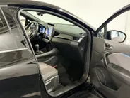 Renault Captur 90PK TCe Techno | Schuif/Kantel Dak | Navi | Camera | Digital Cockpit | Parkeersensoren | Climate Control | Cruise Control | Full LED | Lichtmetalen Velgen |