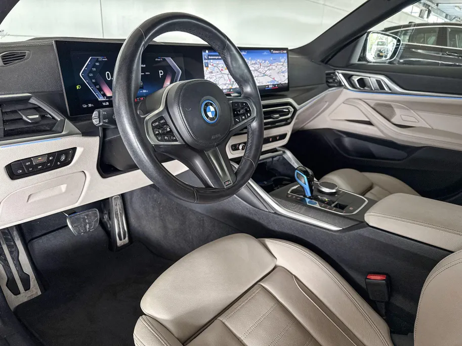 BMW i4 eDrive40 High Executive 84 kWh