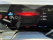 Renault Austral Hybride 200 TECHNO | Carplay | Camera | Adaptive Cruise Control | Climate Control