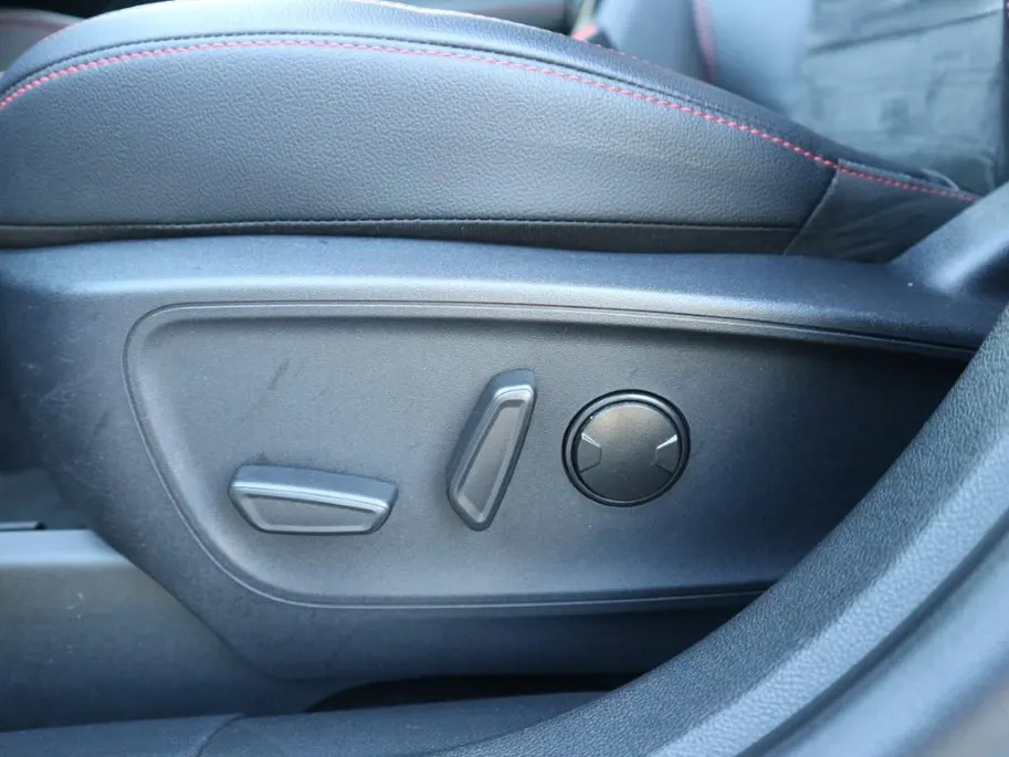 Ford Kuga 2.5 PHEV ST-Line X | TREKHAAK | ADAP CRUISE | HUD | WINTER |
