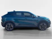 Alfa Romeo Junior Elettrica 54 kWh *Carplay*Climate Control*Adapt. Cruise Control*LM Velgen*Mooie auto!