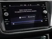 Volkswagen Tiguan 1.4 TSI 245pk eHybrid Elegance · Panoramadak · Camera · P-Sensoren · Dodehoek Detectie · 19'' Inch ·