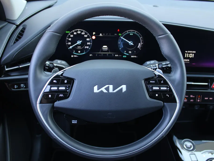 Kia Niro 1.6 GDi Hybrid DynamicLine | Camera | Cruise adapt. | Clima | 16' LM | Navi | Keyless |