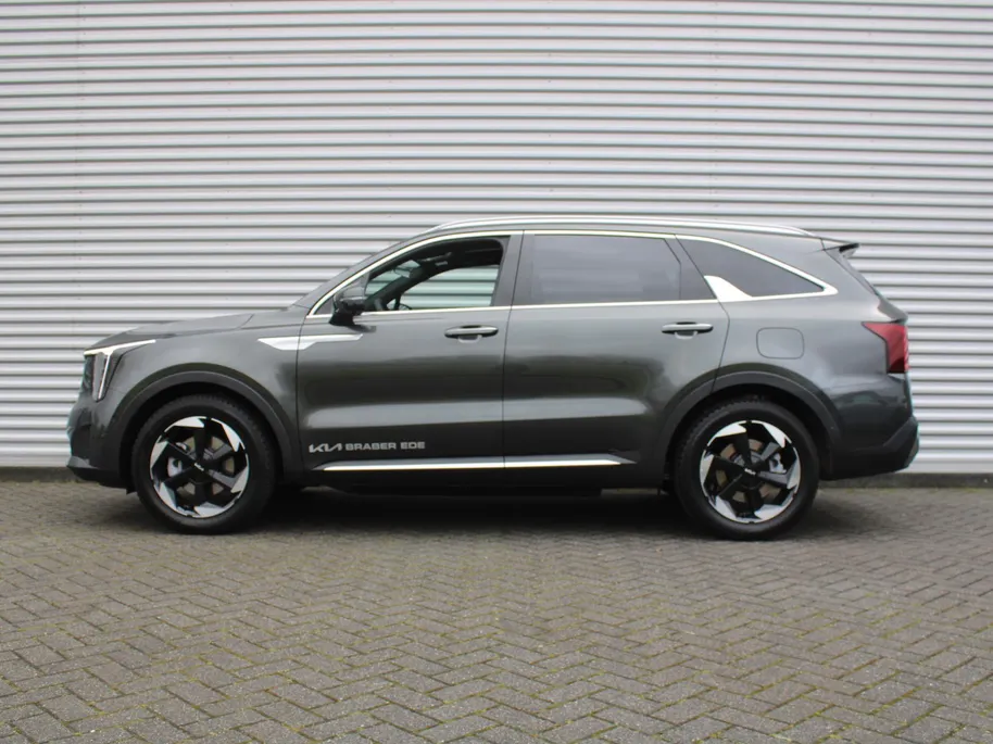 Kia Sorento 1.6 T-GDi Plug-in Hybrid 4WD ExecutiveLine 7p | Stuur-/stoelverwarming + ventilatie | Schuifdak | Leer | 360 Camera | Elek. stoelverst. | HUD | LED | 19' LM |
