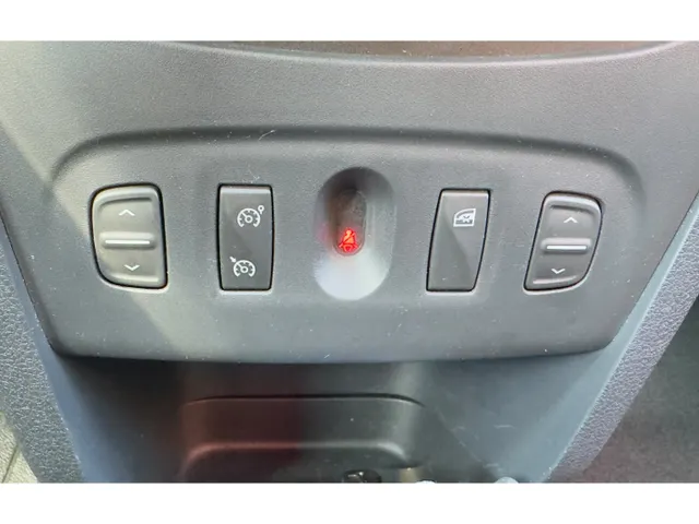 Dacia Logan MCV 1.0 TCe Bi-Fuel Comfort Parkeersensoren | Airco | Navigatie | Cruise