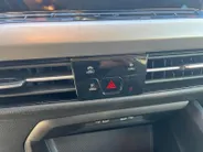 Volkswagen Golf Variant 1.0 eTSI Life Business LED | CarPlay | Parkeersens. | Adapt. cruise control | Digitaal cockpit | Etc.