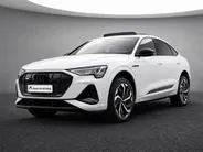 Audi e-tron Sportback 55 quattro S edition 95 kWh 408pk · SOH 99,2% · Panoramadak · 360 Camera · Bang & Olufsen Sound · Afneembare Trekhaak · Matrix LED · Apple/Android Car Play ·