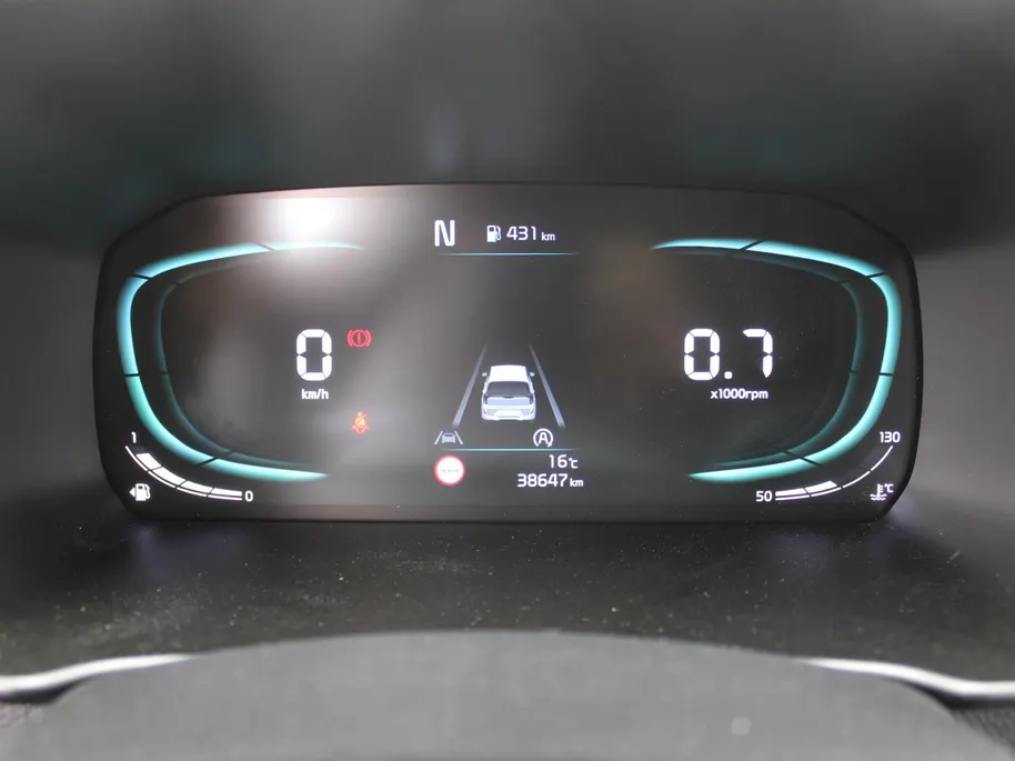 Kia Picanto 1.0 DPI AMT ExecutiveLine | Stuur-/stoelverwarming | Camera | Draadloze telefoonlader | LED | 15' LM | Clima | Cruise | Navi | Automaat |