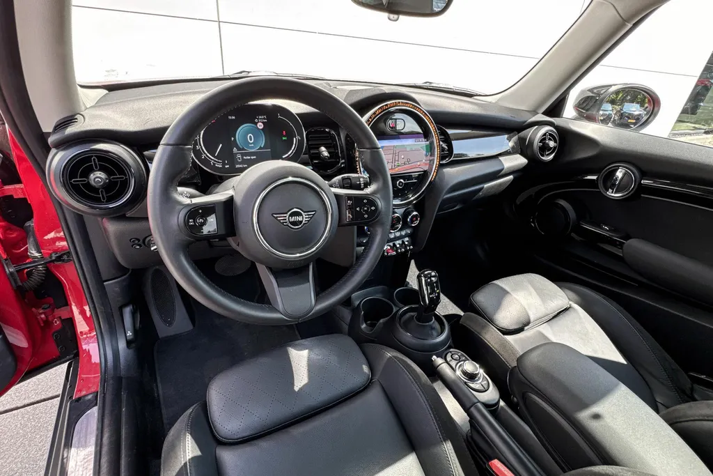 MINI Cooper 3-deurs Cooper Business Edition