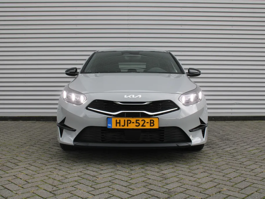 Kia Ceed 1.0 T-GDi MHEV Design Edition | Stuur-/stoelverwarming | Cruise adapt. | Camera | 16" LM | Dodehoekdetectie | JBL audio | LED |