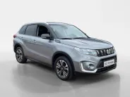 Suzuki Vitara 1.5 Hybrid Style *Automaat*Navi+Camera*Adapt. Cruise Control*Stoelverwarming*Climate Control*LM.Velgen*Trekhaak*Zeer nette auto!