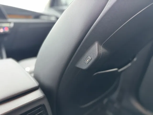 Kia Niro 1.6 GDi PHEV DynamicLine Automaat
