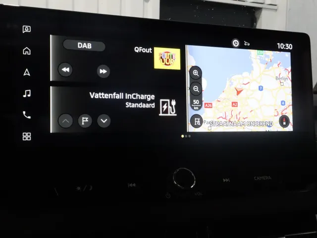 Mitsubishi Outlander 2.4 PHEV Instyle Trekhaak | Panodak | Adaptive Cruise | All Seas