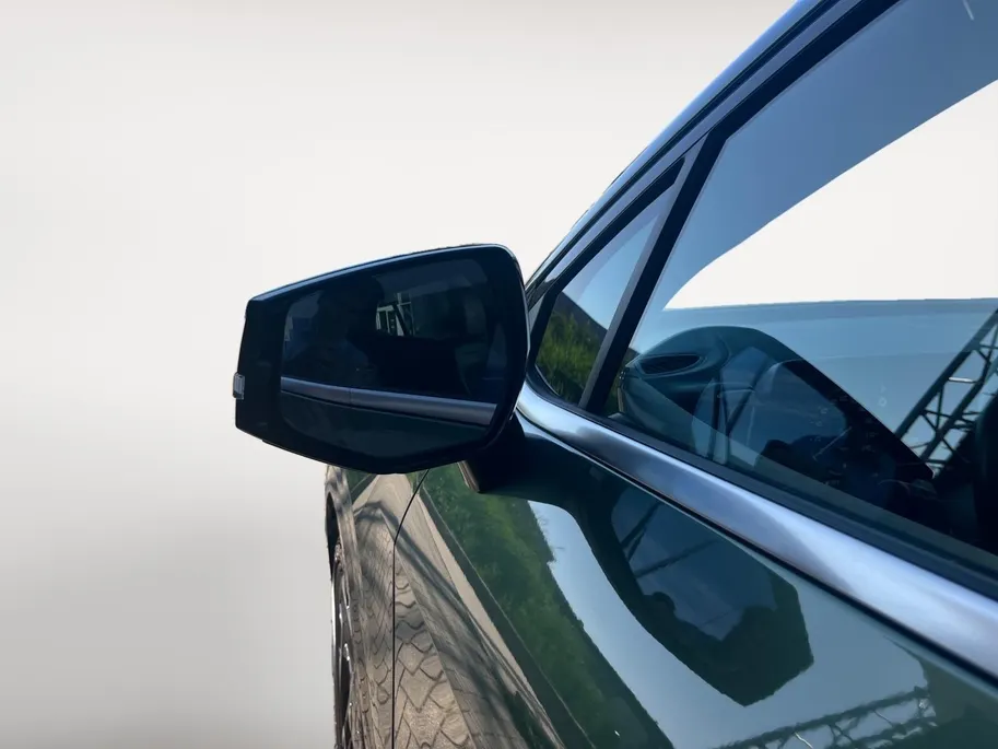 Kia Sportage 1.6 T-GDi MHEV GT-Line | 1510 kg trekgewicht | Glazen schuif-/kanteldak | Elektrisch verstelbare stoelen | Dodehoekassistentie | Stoel- en stuurverwarming | Achteruitrijcamera | Parkeersensoren voor- en achter | Apple/Android Carplay
