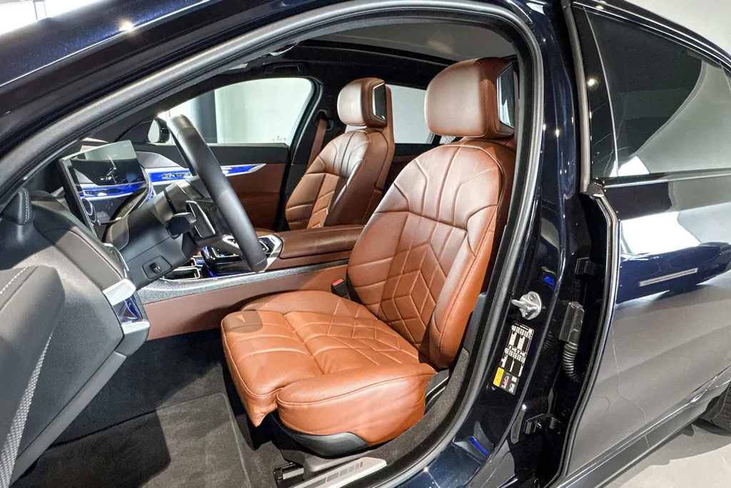BMW i7 xDrive60