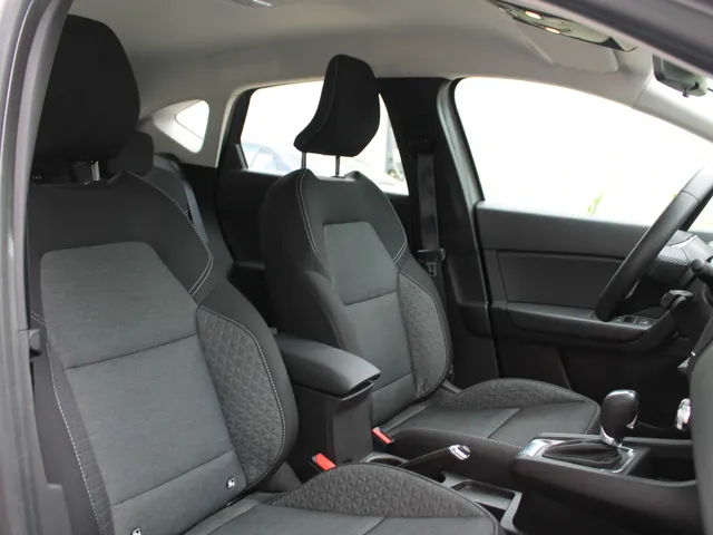 Renault Captur 1.6 E-Tech Hybrid 145 Zen | automaat | hybride | navigatie | achteruitrijcamera