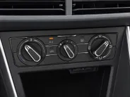 Volkswagen Taigo Life Edition 1.0 TSI 95 pk · Apple/Android Car Play · Camera + Parkeersensoren · Adaptief cruise control Garantie t/m 23-10-2029 of 100.000km