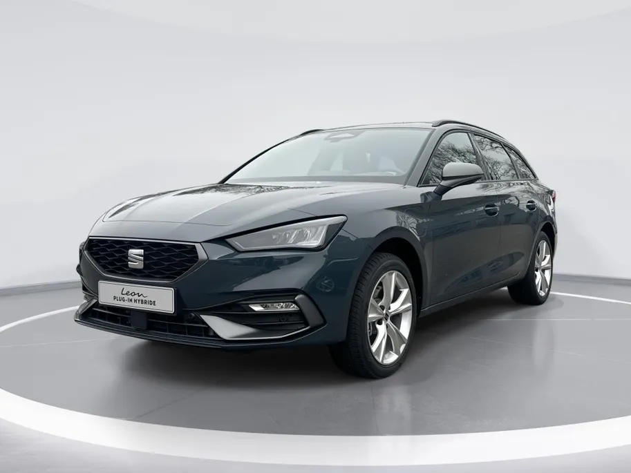 SEAT Leon Sportstourer FR Business 1.5 TSI eHybrid 150 kW / 204 PK Statio | Technology Pack | Trekhaak Wegklapbaar | 3000,- Herwaardering!!