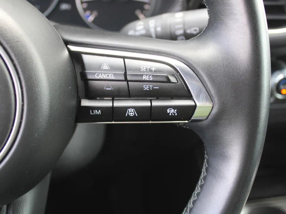 Mazda 3 2.0 e-SkyActiv-X M Hybrid 6MT 186PK Exclusive-line | Leder | Heads-Up Display | Keyless | Bose Audio | 360° Camera | Elek. stoelverstelling + geheugen | Navi |