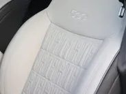 Fiat 500e 3+1 La Prima 42 kWh | Pano | Winter | JBL | 17'