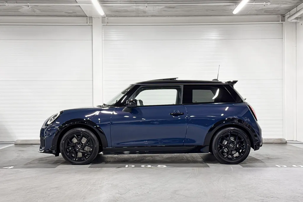 MINI Cooper 3-deurs Cooper C John Cooper Works S