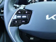 Kia Niro 1.6 GDi Hybrid DynamicLine | Camera | Cruise adapt. | Clima | 16' LM | Navi | Keyless |
