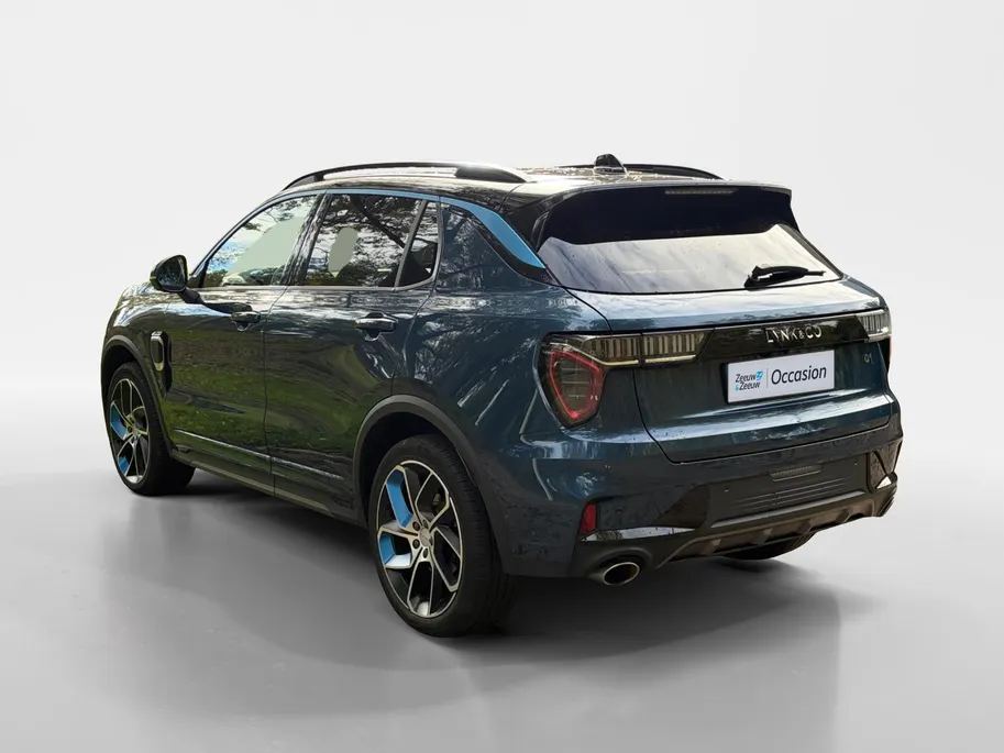 Lynk & Co 01 1.5 Apple Carplay/Android Auto , stoelverwarming , panoramadak , navigatiesysteem full map , camera 360 , elektrisch verstelb. bestuurdersstoel met geheugen , elektrisch bedienbare achterklep ,                                               lichtmetalen ve