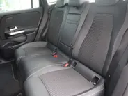 Mercedes-Benz EQA 250 Business Solution Luxury 67 kWh l Keyless l Achteruitrijcamera l Stoelverwarming l Ambiente lichtpakket
