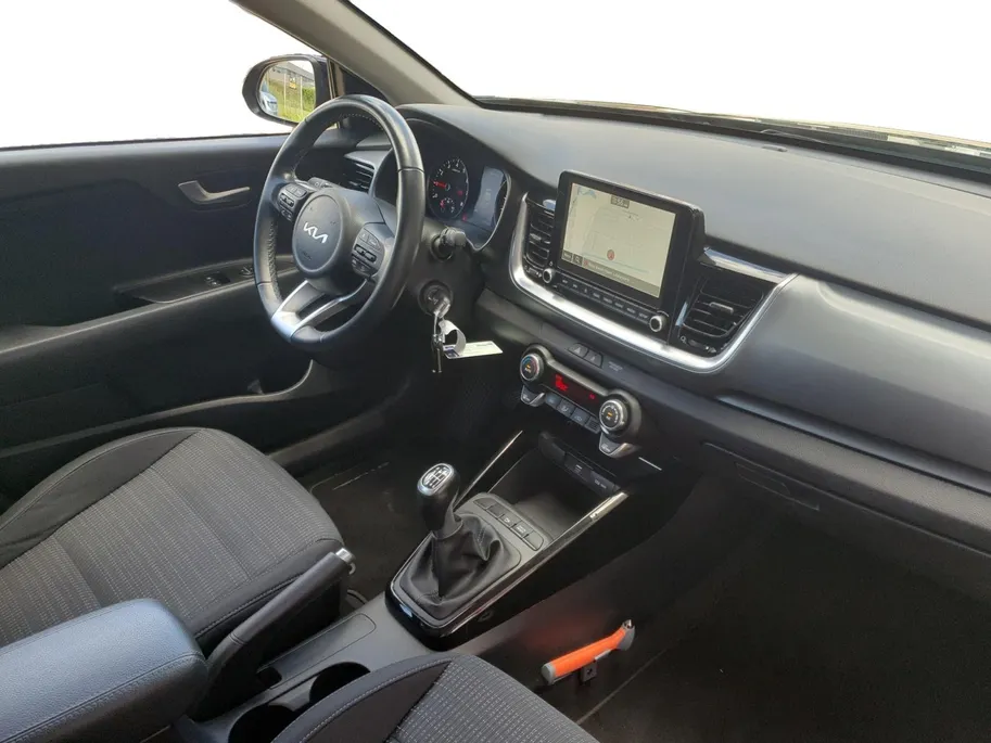 Kia Stonic 1.0 T-GDi MHEV DynamicLine | Navigatie | Camera | Climate control | Cruise control | Apple Carplay / Android Auto | Parkeersensoren achter |