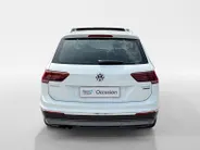 Volkswagen Tiguan 2.0 TSI 4Motion Highline | PAN. DAK | ELEKTR. TREKHAAK | STOELVERWARMING | NL-AUTO | DEALERONDERHOUDEN | ETC..