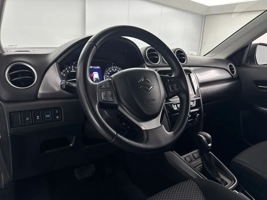 Suzuki Vitara 1.5 Hybrid Select Automaat | Apple Carplay/Android Auto | Adaptieve Cruise Control | Parkeercamera