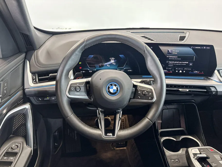 BMW iX1 eDrive20 67 kWh