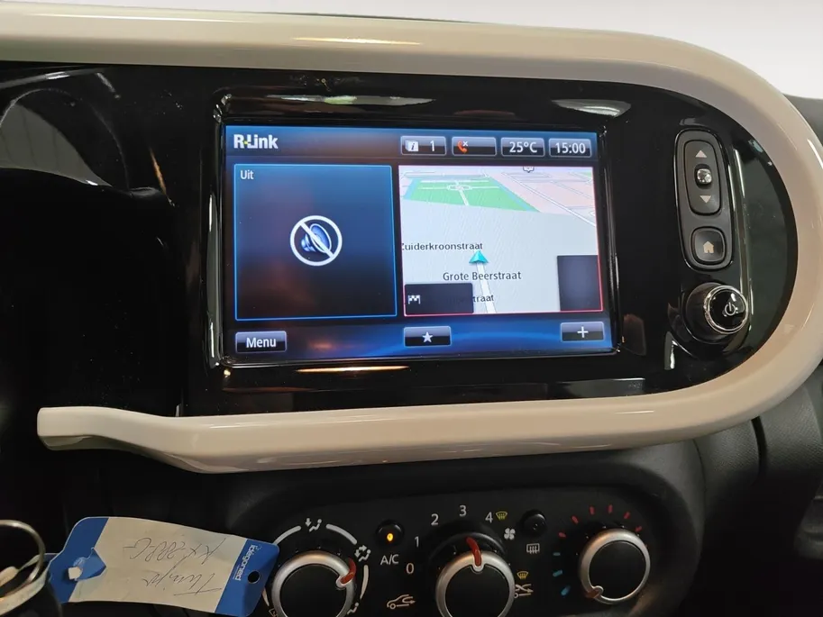 Renault Twingo 1.0 SCe Collection NAVI AIRCO CAMERA CRUISE CONTROLE PARKEERSENSOREN ANDROID AUTO CENTRAAL VERGRENDELING 12 MAANDEN GARANTIE ZEER MOOIE AUTO