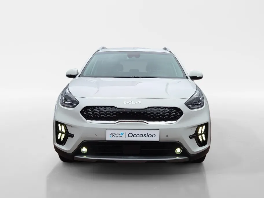 Kia Niro 1.6i PHEV DynamicPlusLine Automaat | Climate & (adaptieve) cruise control | Stoelverwarming | SOH 99,9% | Dodehoek Detectie | Carplay & Android Auto | Camera | Navigatie | 12 Maanden BOVAG Garantie | NAP