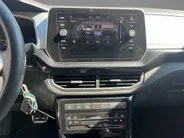 Volkswagen T-Cross 1.0 TSI 115pk DSG Life Edition · Apple/Android Car Play · Navigatie · Dodehoek Detectie · Trekhaak · 17'' Inch · Clima · Stoelverwarming ·