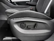 Škoda Kodiaq Sportline Business 1.5 TSI PHEV 150 kW / 204 PK SU V | Metallic Lak | Trekhaak wegklapbaar | 19'' Lichtmetalen Velgen | 2000,- inruilpremie!!