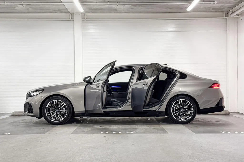 BMW 5 Serie Sedan 520i
