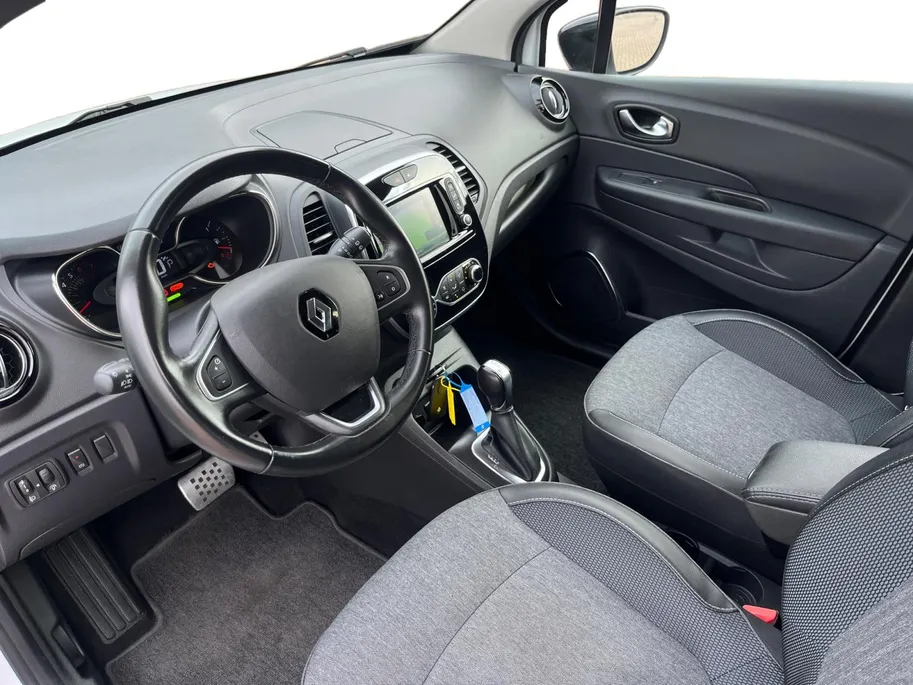 Renault Captur 1.3 TCe Intens | AUTOMAAT | LAGE KILOMETERS | ACHTERUITRIJCAMERA | CRUISE | CLIMATE |