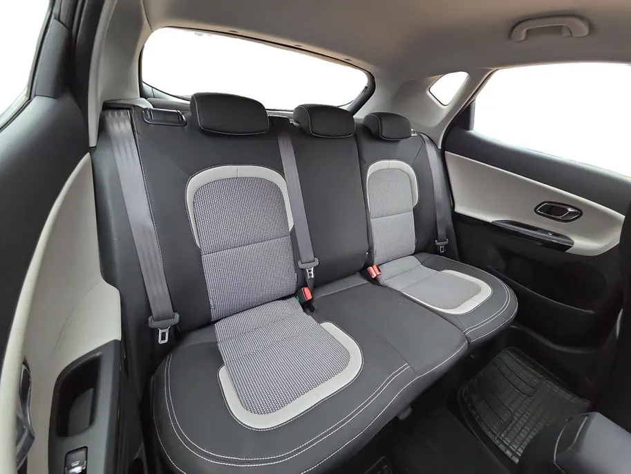 Kia cee'd 1.6 GDI DynamicLine | 1e Eigenaar | Dealeronderhouden | Camera | Navigatie | Cruise Control | 12 Maanden BOVAG Garantie |