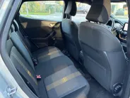 Ford Fiesta 1.0 EcoBoost Active ** VOORRUITVERWARMING ** PARKEERSENSOREN ACHTER **