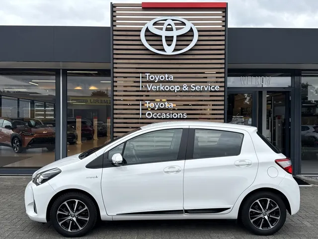 Toyota Yaris 1.5 Hyb. Design Sport