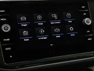 Volkswagen Tiguan 1.4 TSI eHybrid 245pk DSG Life Business · Camera · Inklap. Trekhaak · Dodehoeksensor · ACC · Keyless · Elek. Achterklep · Apple/Android Car Play ·