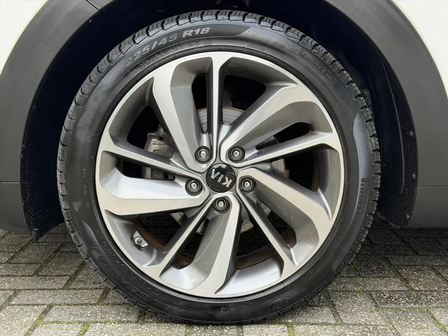 Kia Niro 1.6 GDi Hybrid 141pk DCT6 ExecutiveLine l Trekhaak l