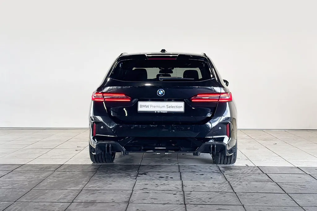 BMW 5 Serie Touring 530e M Sport Edition | M Performance Parts