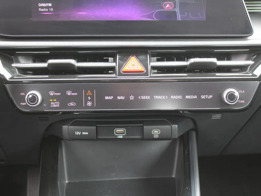 Kia Niro 1.6 GDi Hybrid DynamicLine | Airco | Navi | Cruise adapt. | Camera | PDC | 16'LM |